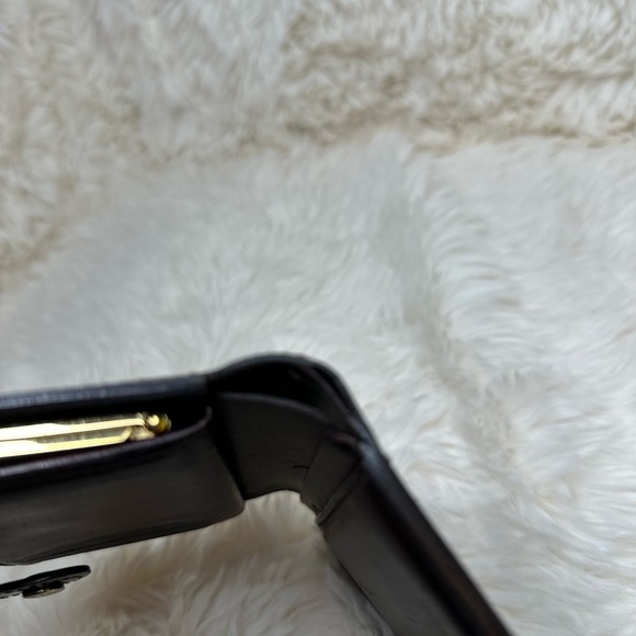 Louis Vuitton French Purse Amarante Wallet - Comes with Box - Picture 8 of 15